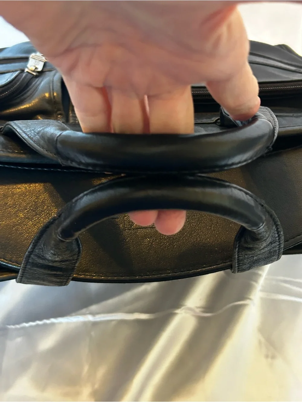 Vintage TUMI Black Leather Expandable Laptop Briefcase Organizer‎ Luggage Tag
